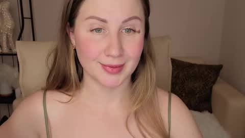 Helen online show from 12.17.25