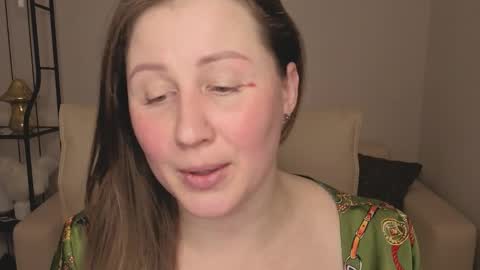 Helen online show from 04.08.26