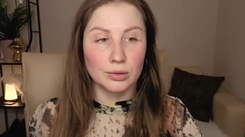 Snapshot of helens_lov chatting on 05.05.26 Helen online show from 05.05.26