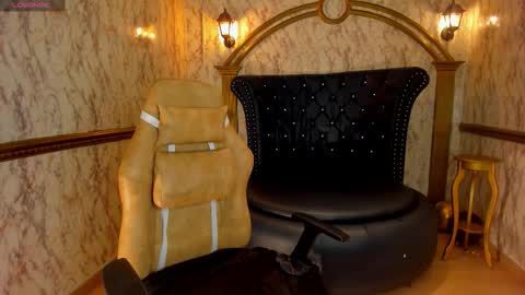 Helen or Hells online show from 11.24.25