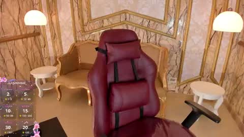 Helen or Hells online show from 01.15.26