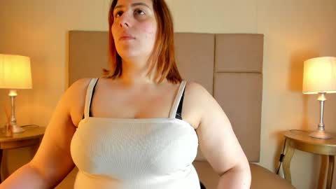 Helen or Hells online show from 04.18.26