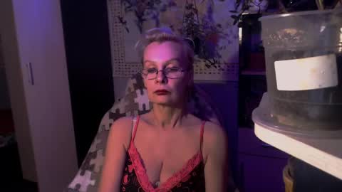 Helga online show from 05.11.26