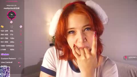 Snapshot of helgamartin chatting on 06.27.26 Aurora online show from 06.27.26