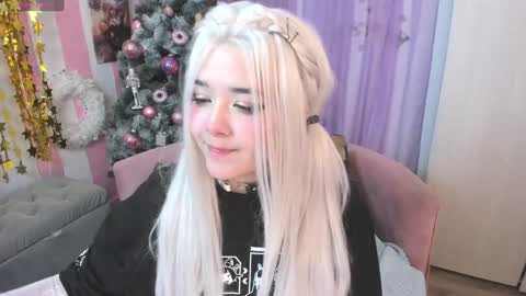 Laura online show from 12.04.24