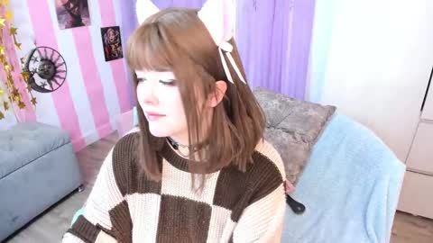 Laura online show from 02.21.25