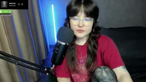 Red online show from 10.29.25