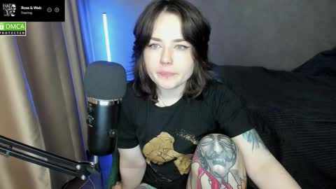 Red online show from 12.19.25