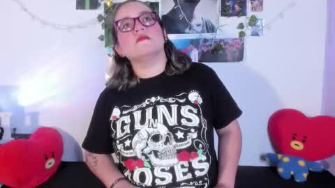 Snapshot of hellen21rose chatting on 11.03.25 hellen online show from 11.03.25