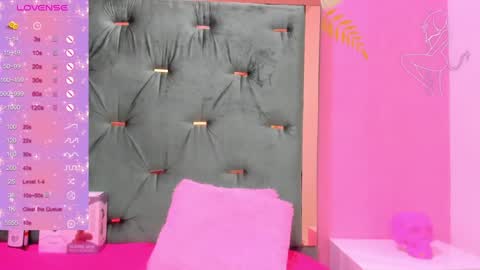 Hellen  online show from 01.26.25