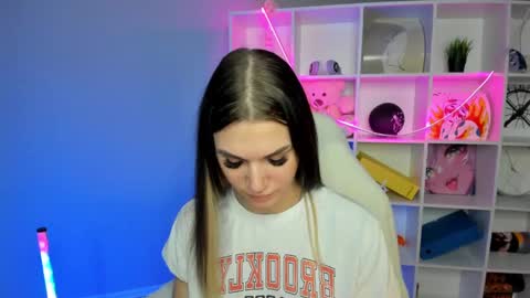 GTM3Mon Tue Wed Thu Fri San 0400 am-1030pm online show from 12.23.24