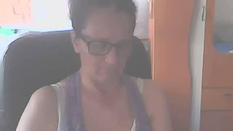 Snapshot of hellenmarie chatting on 07.07.26 hellenmarie online show from 07.07.26