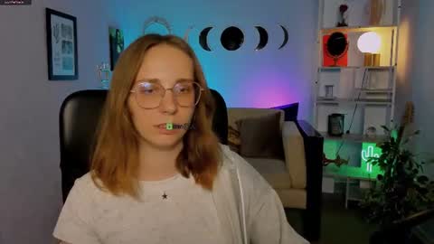 Helli online show from 06.20.26