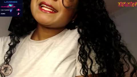 Snapshot of hello_candy chatting on 12.08.24 Candy online show from 12.08.24