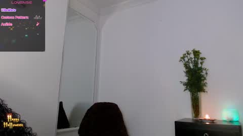 Snapshot of hello_candy chatting on 10.09.25 Candy online show from 10.09.25