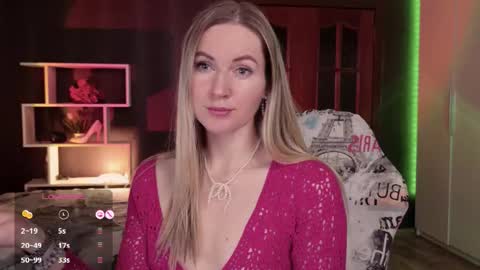 Alisia  Monday to Friday from 10 am to 4 pm GMT 2 online show from 12.03.25