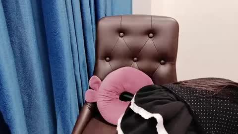 Snapshot of hellokitty_sexy chatting on 06.17.26 hellokitty_sexy online show from 06.17.26