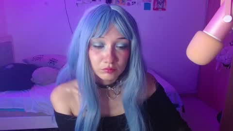 Raven and Momo online show from 02.02.26