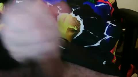 Snapshot of helpmecumplzzz chatting on 12.23.24 helpmecumplzzz online show from 12.23.24