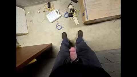 Snapshot of helpmestroke88 chatting on 10.27.25 helpmestroke88 online show from 10.27.25