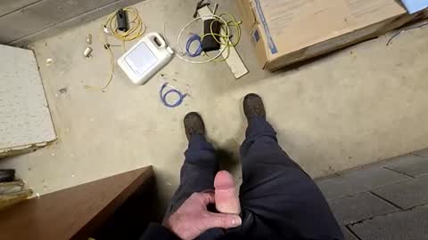 Snapshot of helpmestroke88 chatting on 12.01.25 helpmestroke88 online show from 12.01.25