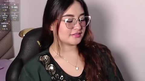 Zahira online show from 10.18.25