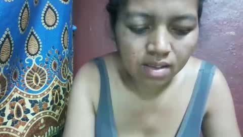 Snapshot of henitsaldy chatting on 09.26.25 henitsaldy online show from 09.26.25