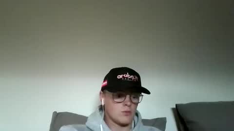 henrietje online show from 05.14.26