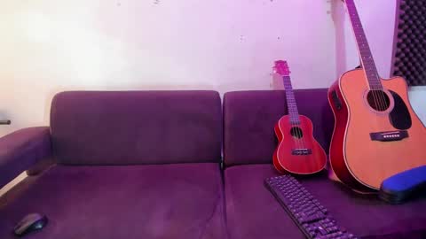 henrik_senn online show from 12.11.24