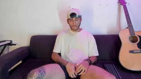 henrik_senn online show from 12.13.24