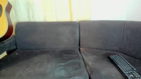 henrik_senn online show from 09.25.25