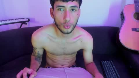 henrik_senn online show from 11.11.25