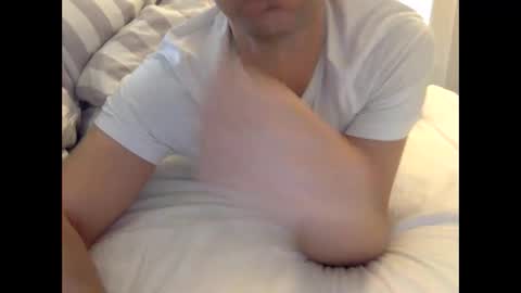 Henryhipster  sub  spank useme new Europe Twink kiss first fit kinky naughty online show from 11.18.25