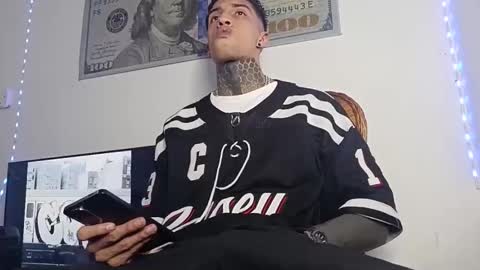 Henzeld online show from 03.27.26