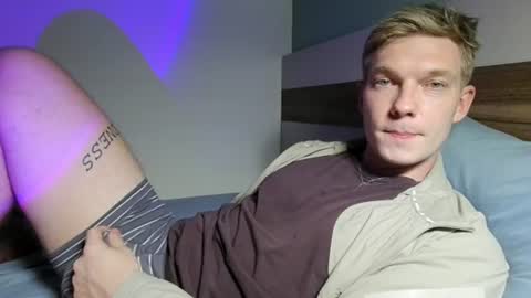 Gregblonde  Alextattoo online show from 06.19.26