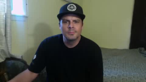 Snapshot of here_we_go_00 chatting on 01.17.25 Geebz online show from 01.17.25