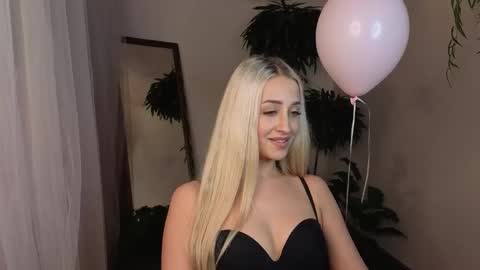 Elise online show from 02.20.26