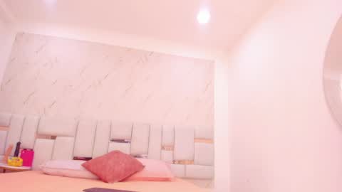 hermione_brown online show from 04.01.26