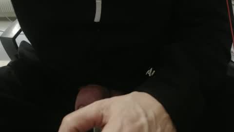 hero0111 online show from 04.19.26