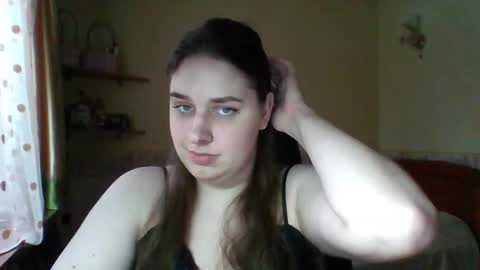 hess_luna_ online show from 02.06.26