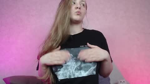 Hesssa Prime time  The broadcasts start at 3am and 3 pm London time  online show from 12.26.24