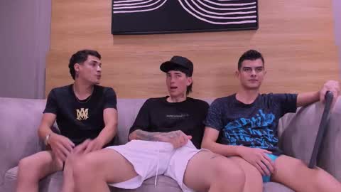 heteros men online show from 02.03.26