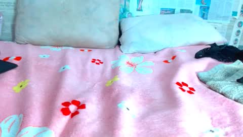 Snapshot of hexaravagina22 chatting on 01.14.26 SARA online show from 01.14.26