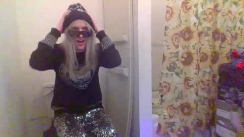 hey_mikky online show from 02.12.25