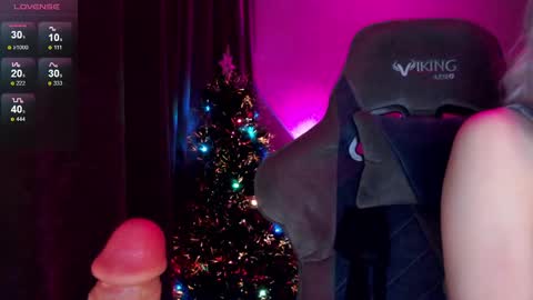 Snapshot of hey_nora_ chatting on 12.27.24  Nora  online show from 12.27.24