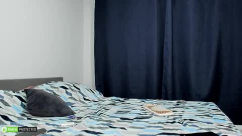 Bella 3 online show from 11.20.25