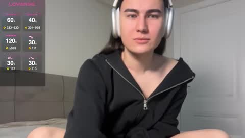 Snapshot of heyalena chatting on 02.11.26 heyalena online show from 02.11.26