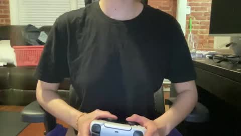 Snapshot of heybluebabe chatting on 03.05.25 Blue  online show from 03.05.25