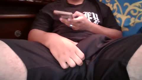 heydsan1 online show from 10.19.25