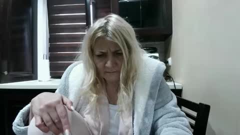 Snapshot of heyheygrey chatting on 03.23.26 Heyheygrey online show from 03.23.26